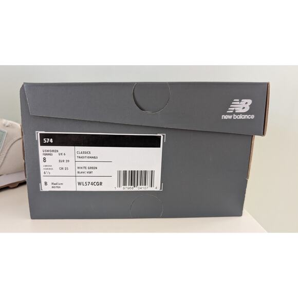 New Balance Women's 574 Classics Sea Salt with New Spruce Sneakers NEW! - Picture 9 of 9